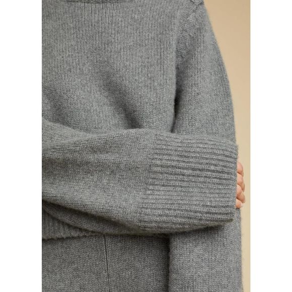 Khaite The Brie button shoulder flare sleeve cashmere sweater - Picture 4 of 12